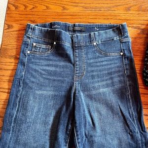 Pull on  stretch denim shorts